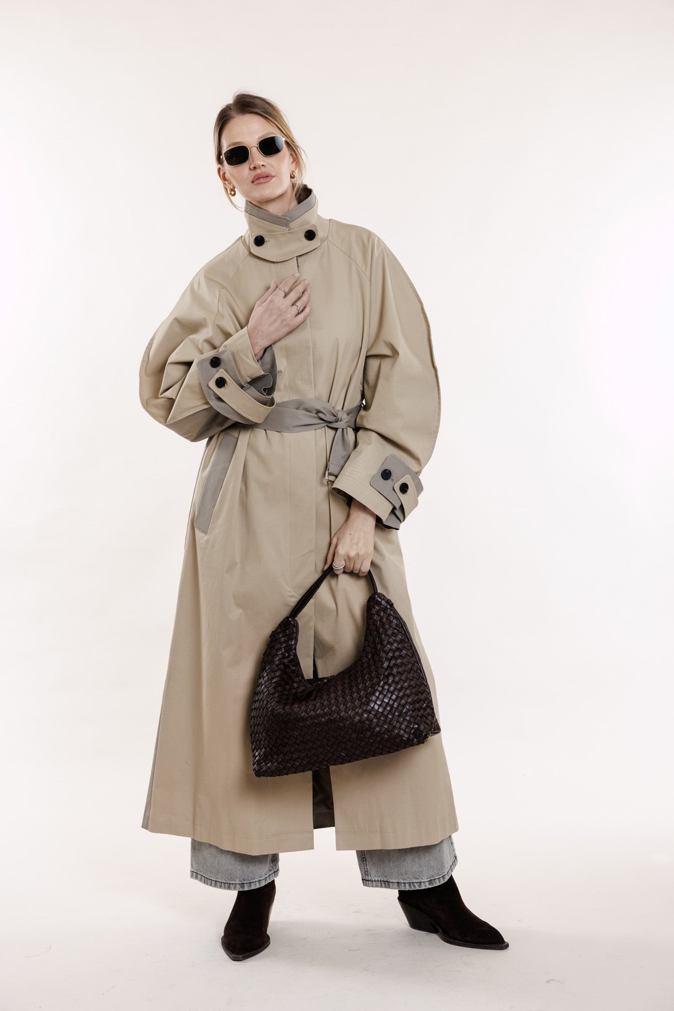 Brown bag with braided texture