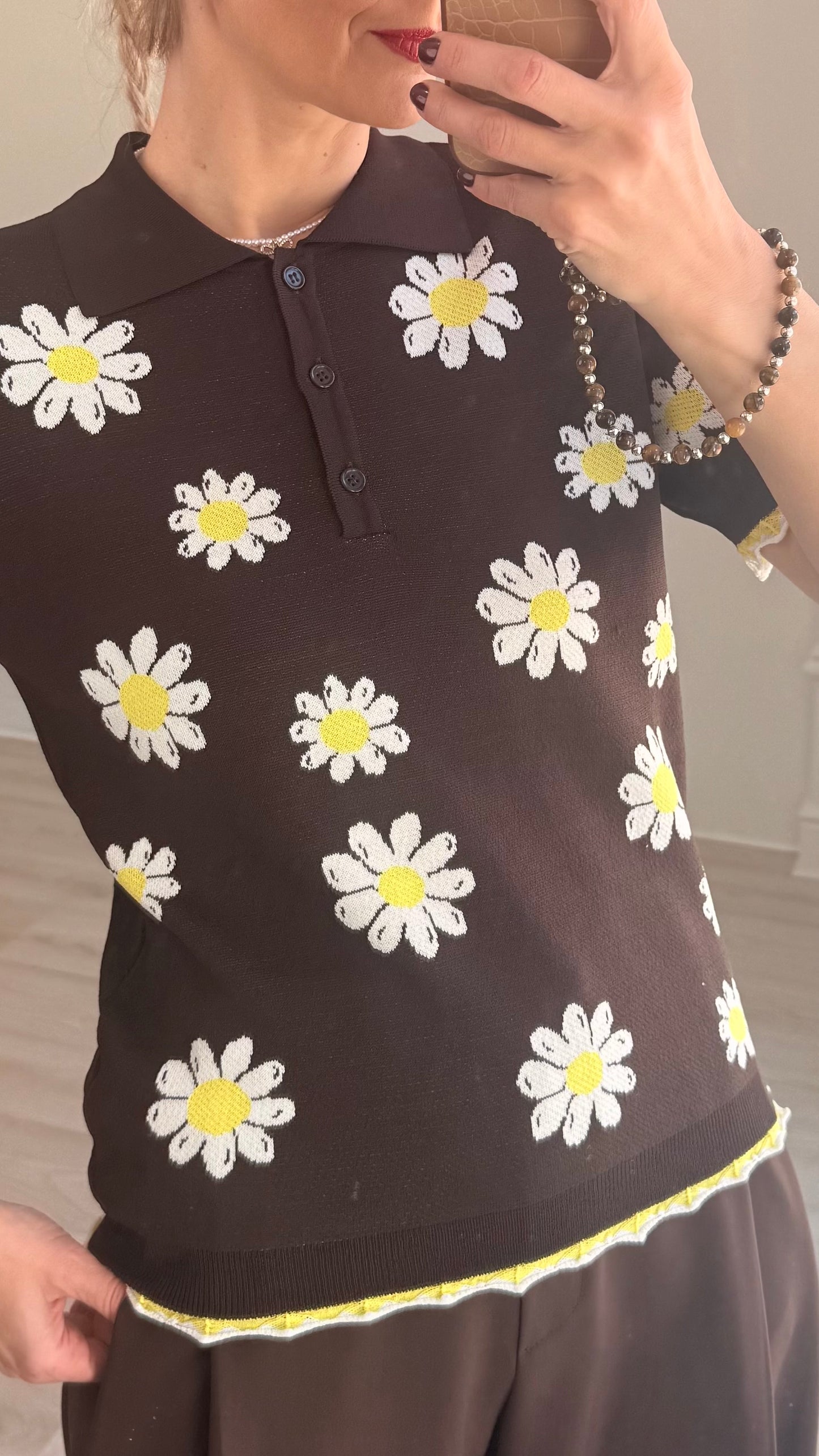 Polo ar margrietiņām