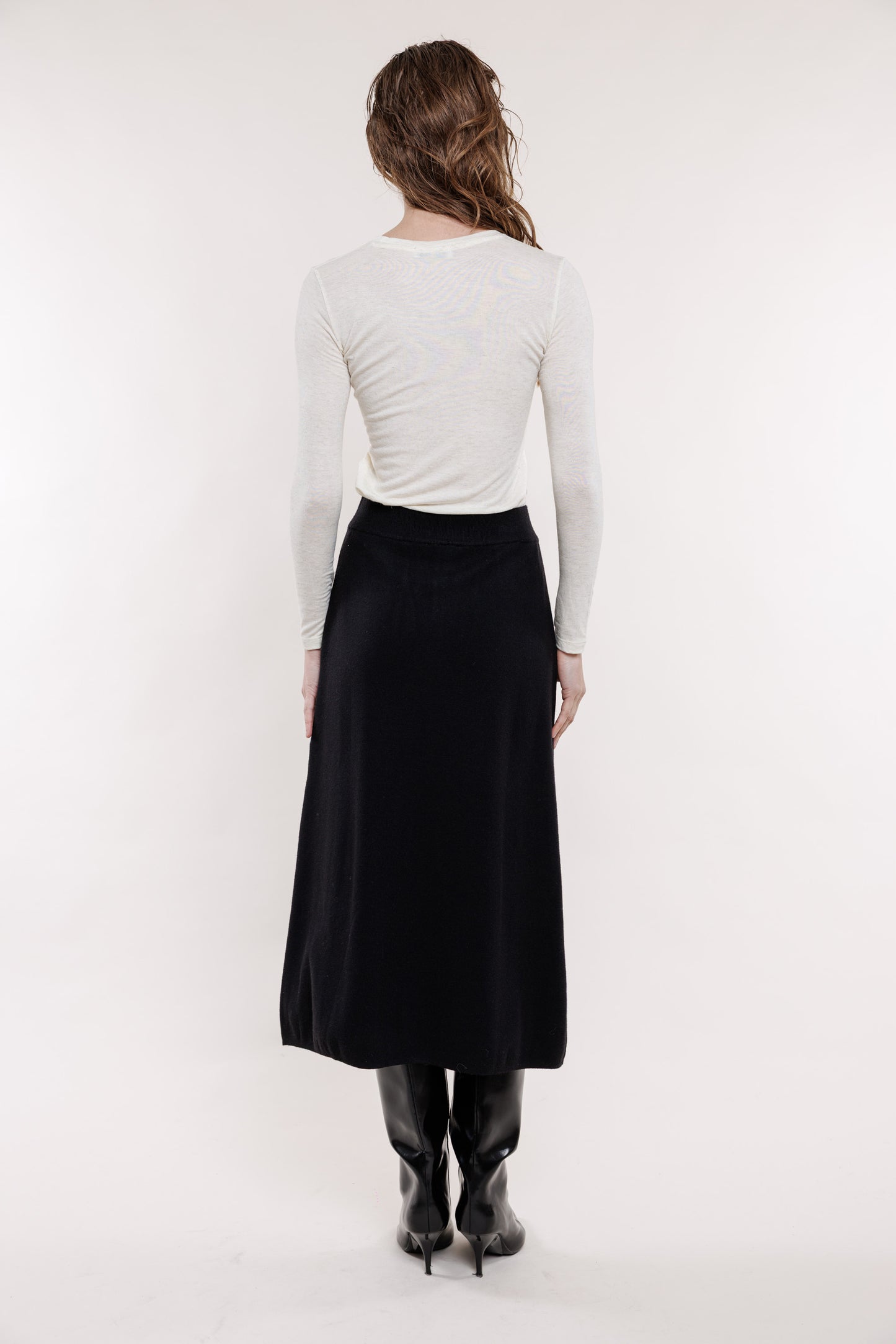 Trikotāžas svārki midi garumā