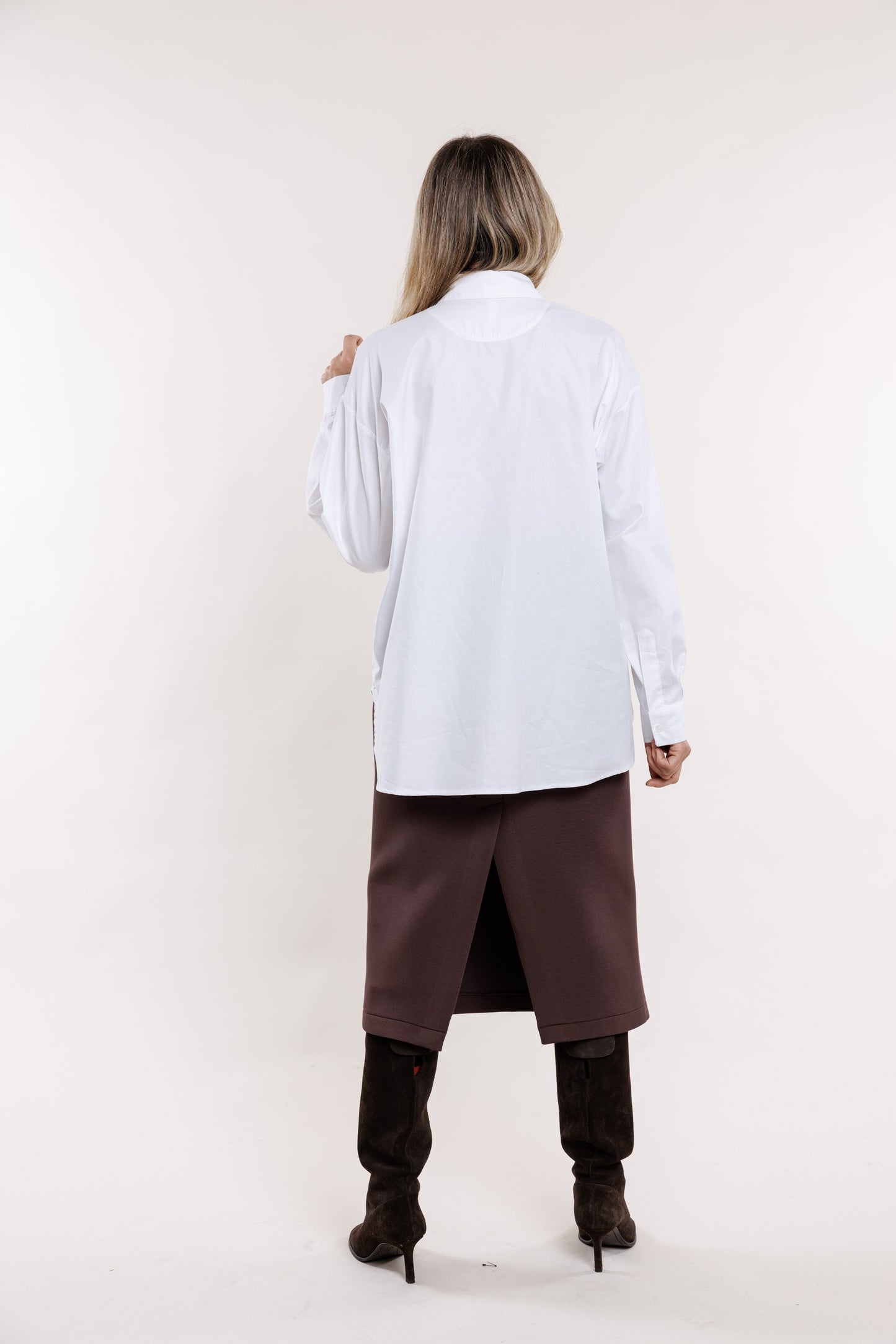 White oversized silhouette shirt