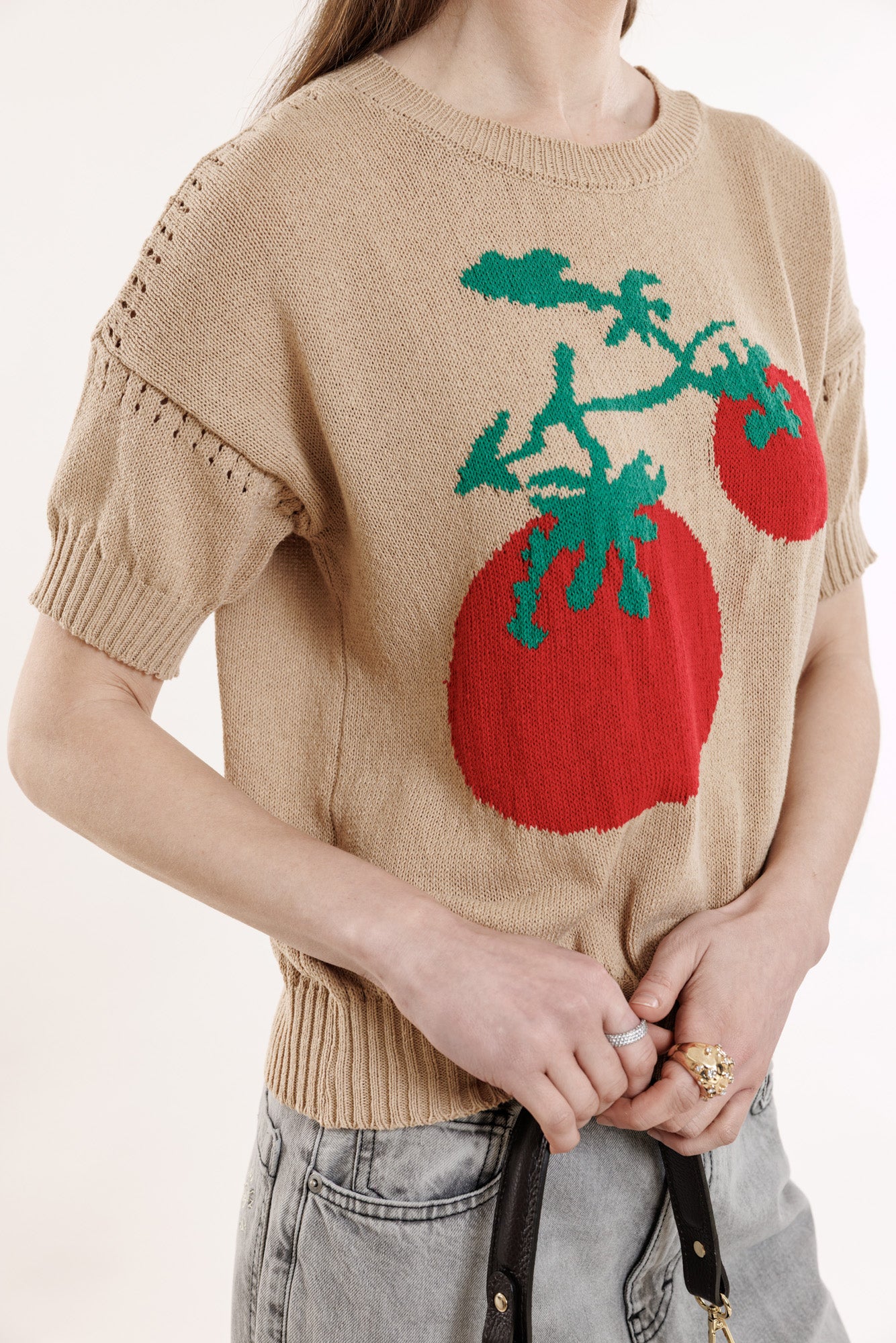 Sweater with tomatoes