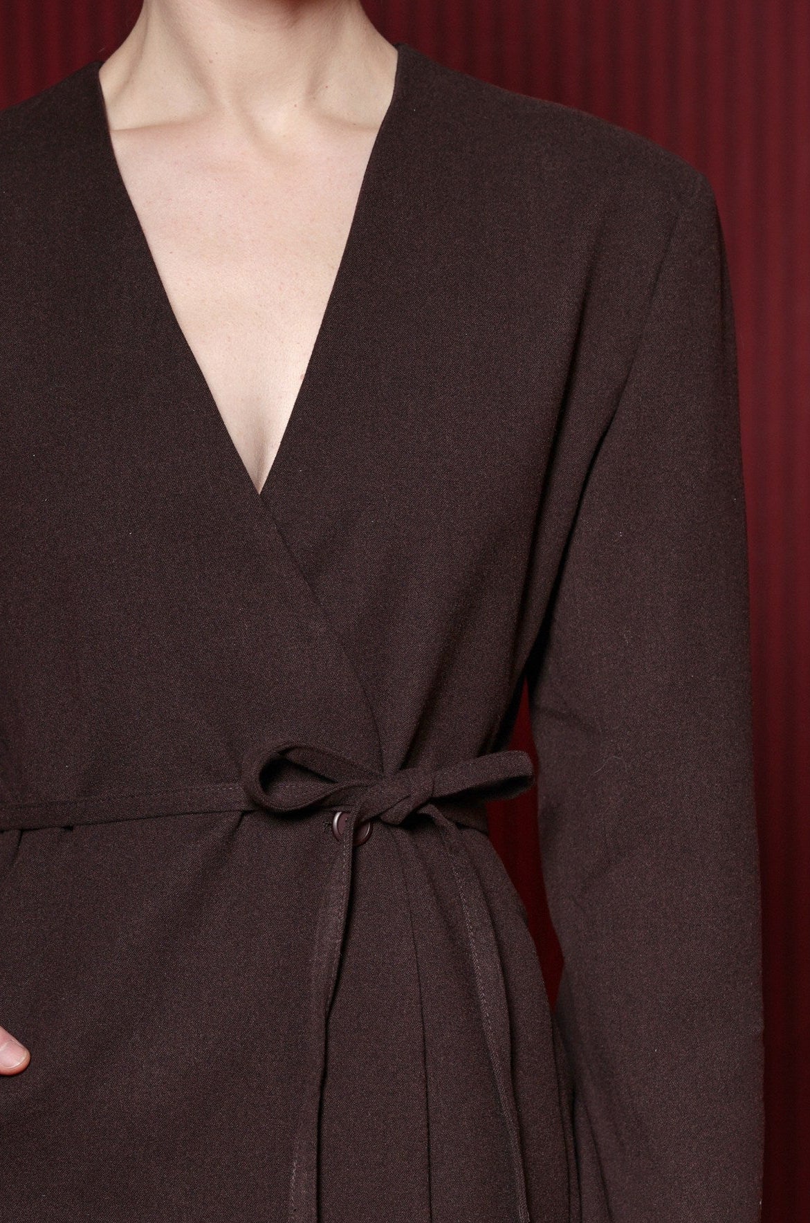 Vīna krāsas žakete